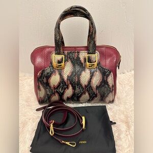 ✨sold❗️Fendi Handbag Crossbody ✨